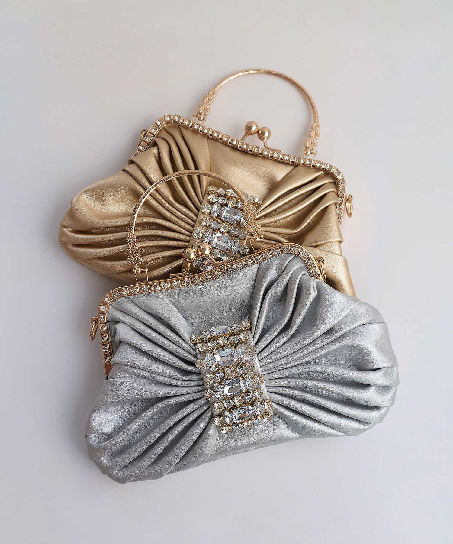 【当日発送】2WAYビジューバックル シャーリングハンドバッグ