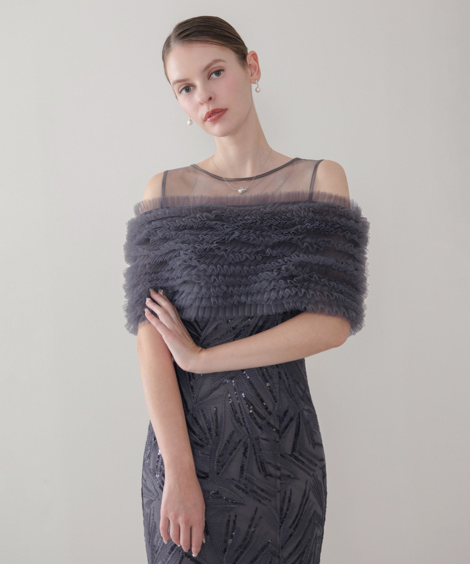 LEJA LUXE】チュールフリルスパンコールスリットマーメイドドレス