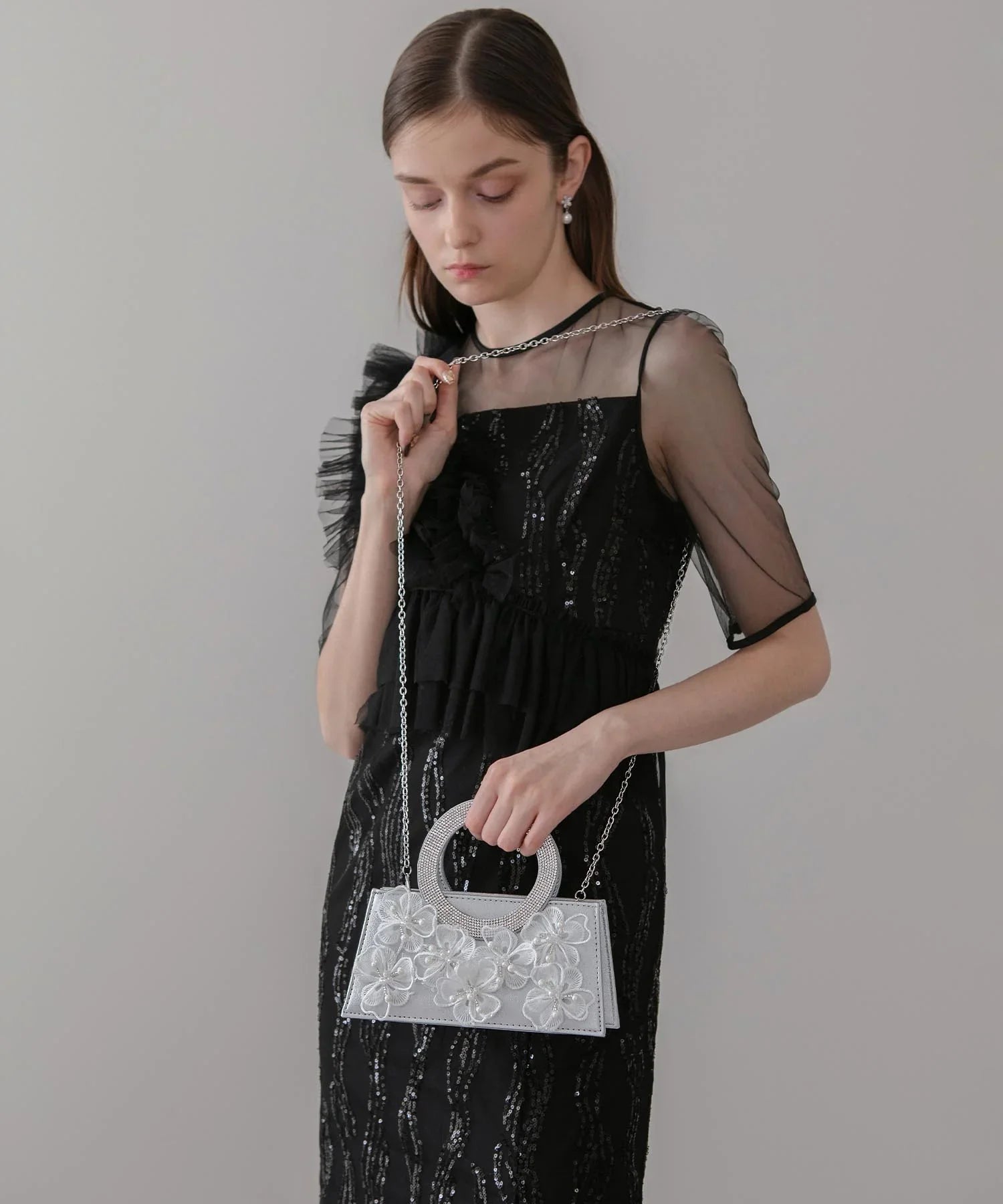 【一部当日発送】フラワービジューラウンドハンドル2wayバッグ