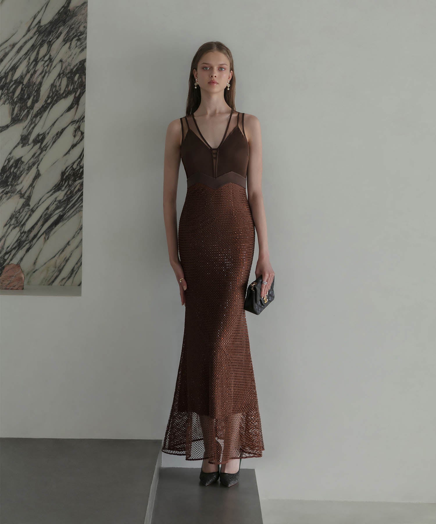 【LEJA LUXE】VネックメッシュストーンIラインドレス