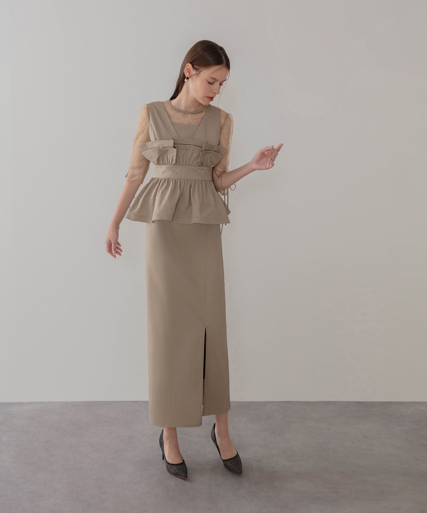 当日発送】ドットストーンペプラムチュールワンピース結婚式ドレス