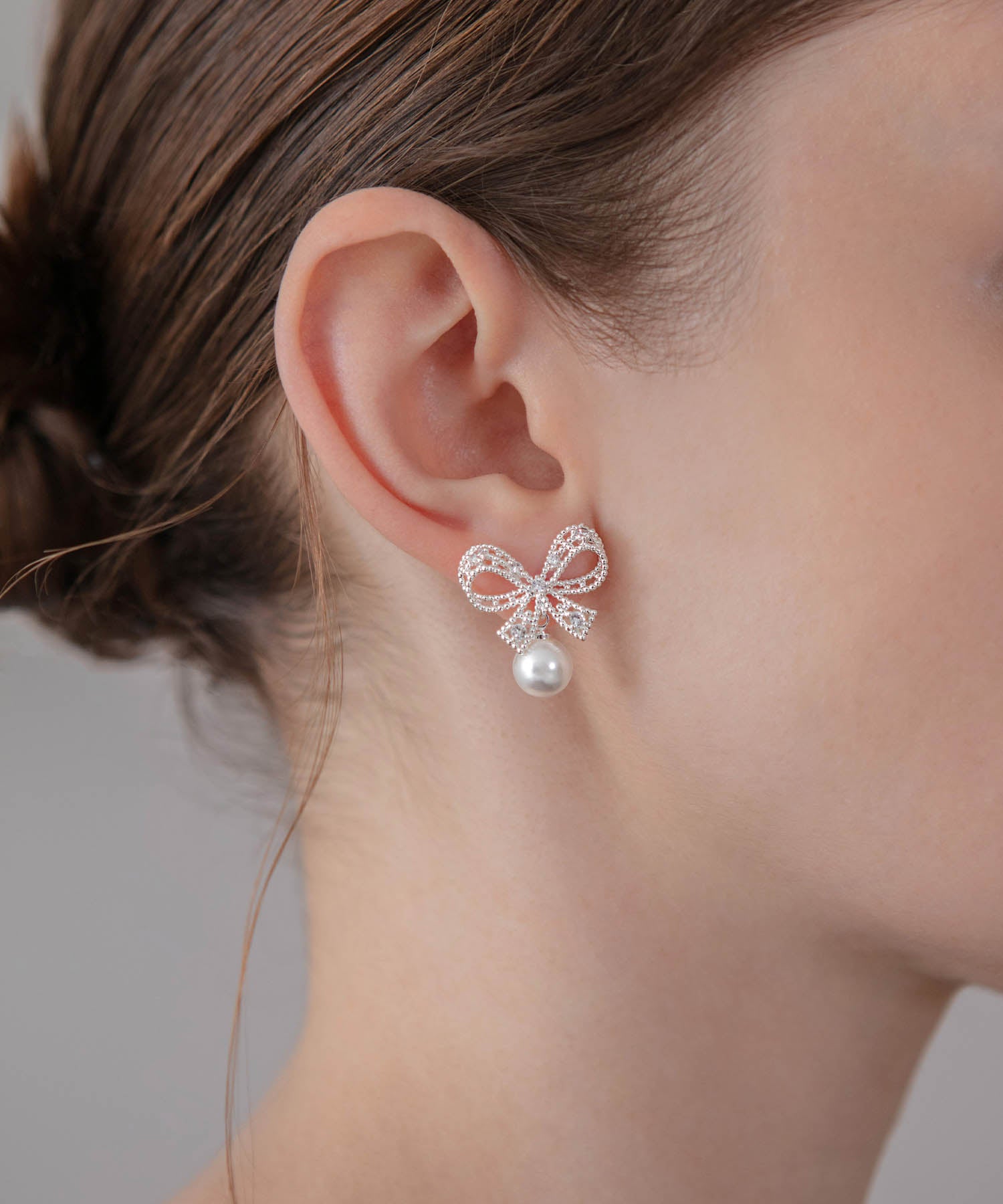 【当日発送】ビジューリボンパールピアス