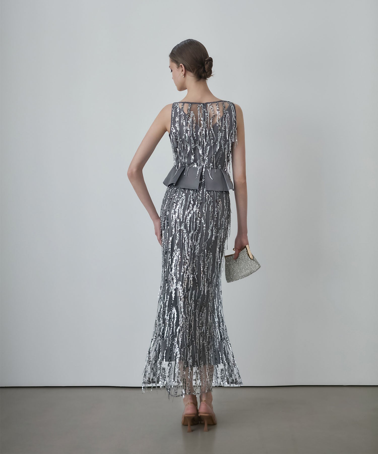 【LEJA LUXE】シルバーフリンジスパンコールペプラムマーメイドドレス