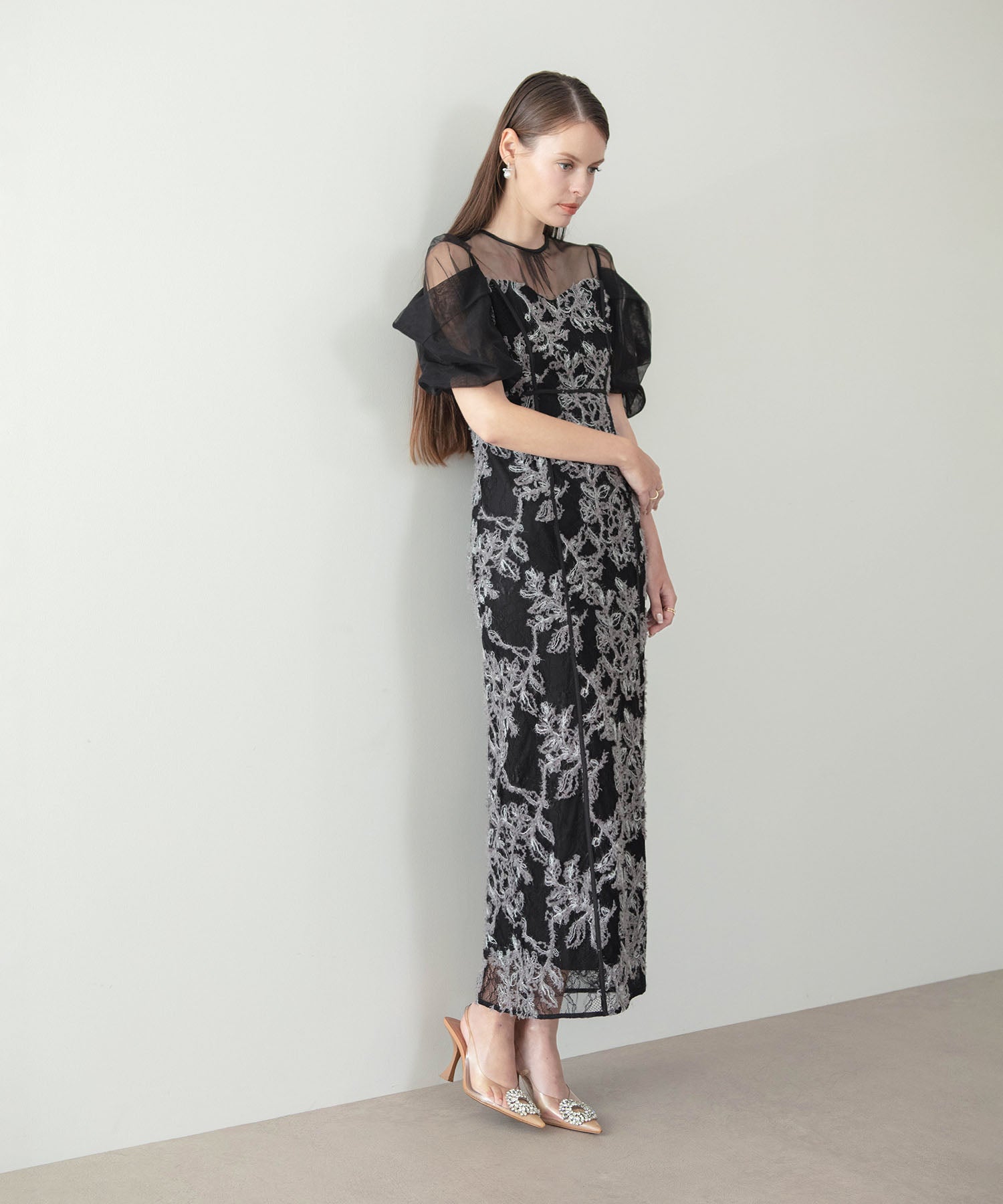 【当日発送】ラメシャギーフラワーシアースリーブＩラインワンピースドレス