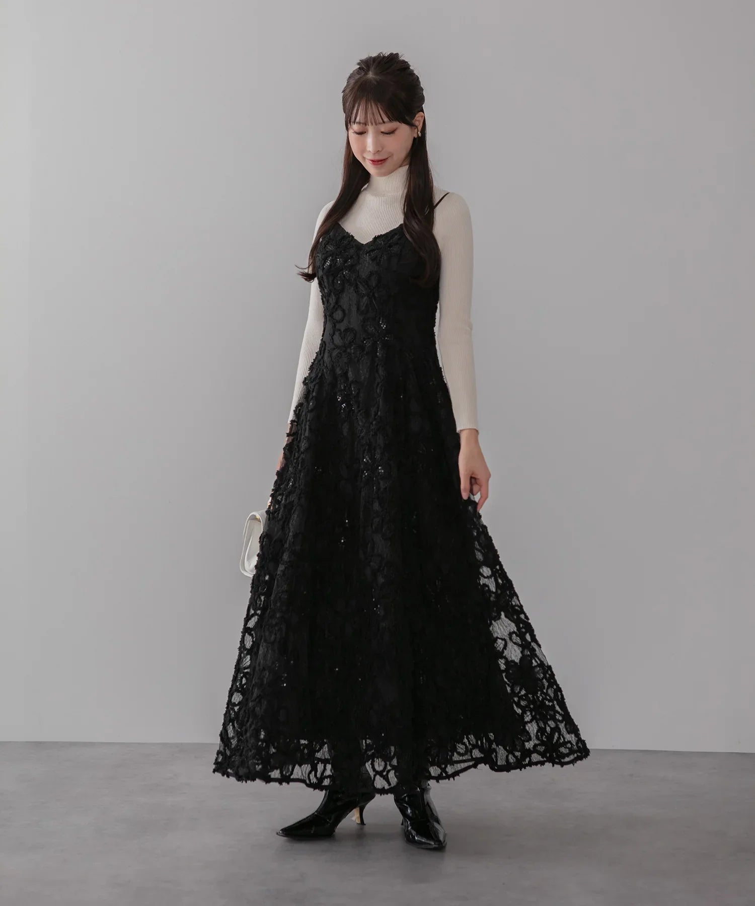 【一部当日発送】シアーフラワーレースレイヤードワンピース