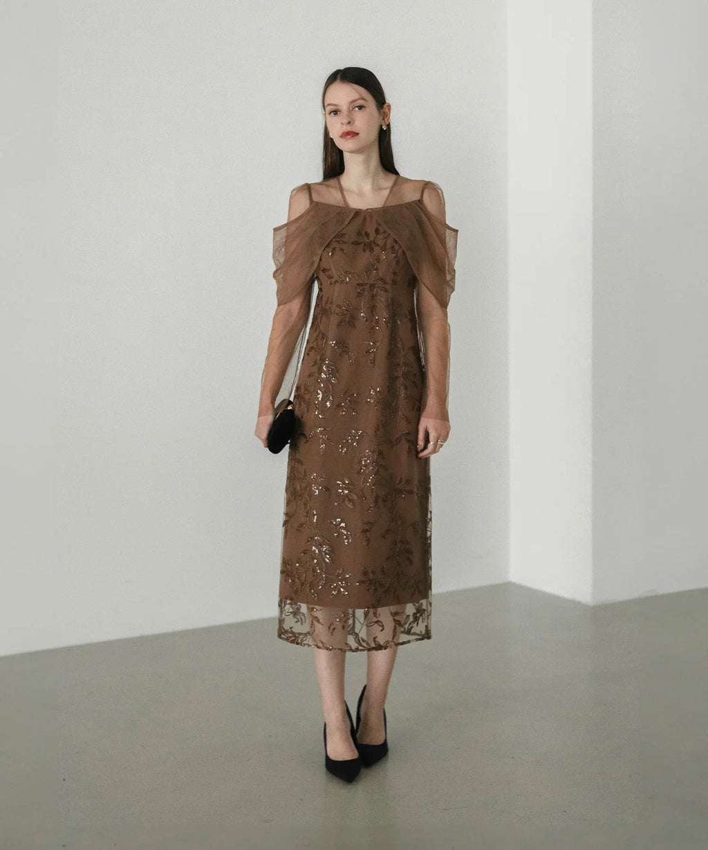 LJES524216-BROWN-1_c4378fef- 